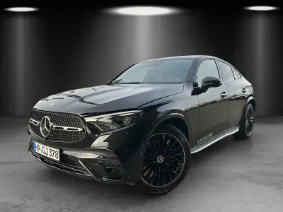 Gebraucht Mercedes GLC450 AMG 367 PS (269 kW) 2025 Lack obsidianschwarz SUV