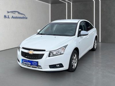 Gebraucht Chevrolet Cruze LT 124 PS (91 kW) 2012 Weiß Limousine