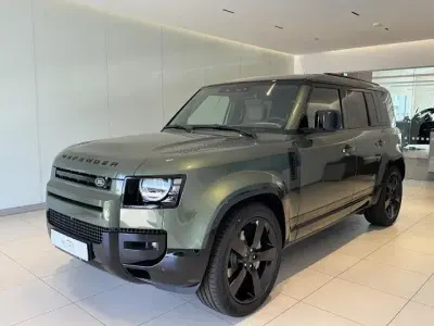 Neu Land Rover Defender Black Edition 351 PS (258 kW) 2026 Grün SUV