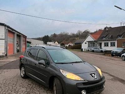 Gebraucht Peugeot 207 95 PS (69 kW) 2009 Grau Kombi