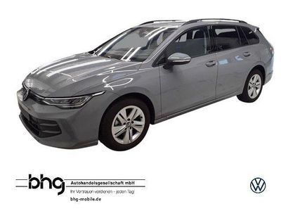 Mondsteingrau Gebraucht 2025 VW Golf VIII Life Kombi | 26.830 € (Fairer Preis)