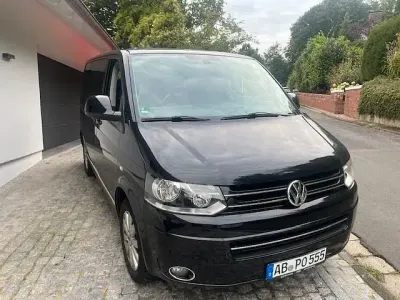 Gebraucht VW Multivan 179 PS (131 kW) 2013 Schwarz Van / Kleinbus