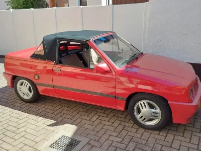 Gebraucht Opel Corsa 60 PS (44 kW) 1986 Rot Cabrio