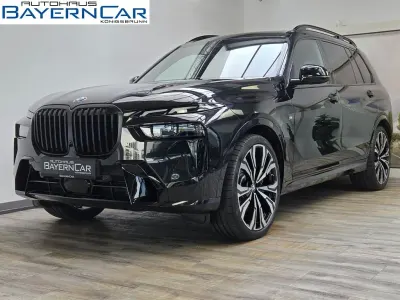 Gebraucht BMW X7 M Sport 352 PS (258 kW) 2025 (0475) saphirschwarz metallic SUV