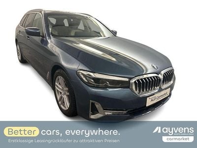 Blau Gebraucht 2023 BMW 520 Sport Line Kombi | 31.480 € (Guter Preis)