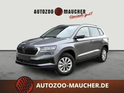 Neu Skoda Karoq Selection 150 PS (110 kW) 2026 Graphitegrau metallic SUV