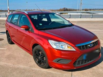 Gebraucht Ford Focus 109 PS (80 kW) 2008 Orange Kombi