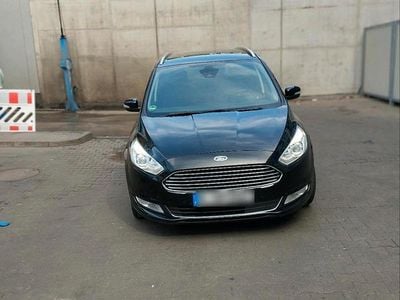 Gebraucht Ford Galaxy 140 PS (102 kW) 2017 Schwarz Van / Kleinbus