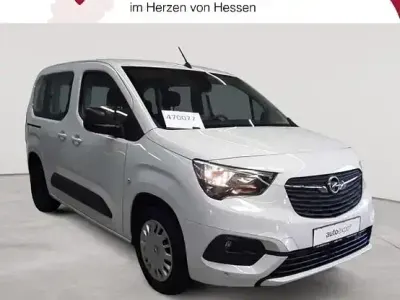 Gebraucht Opel Combo Life Edition 110 PS (80 kW) 2023 Jade weiß Van / Kleinbus
