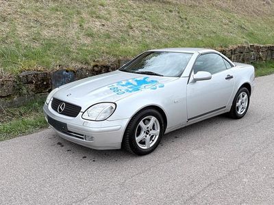 Second-hand Mercedes SLK200 163 CP (119 kW) 1998 Argintiu Cabrio