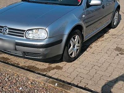 Gebraucht VW Golf IV 105 PS (77 kW) 2003 Grau Kleinwagen
