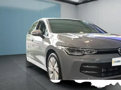 Gebraucht VW Golf VIII 116 PS (85 kW) 2024 Grau Limousine