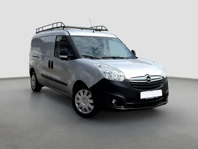 Gebraucht Opel Combo 105 PS (77 kW) 2016 Silber Van / Kleinbus