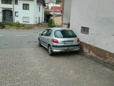 Gebraucht Peugeot 206 75 PS (55 kW) 2002 Silber Kleinwagen