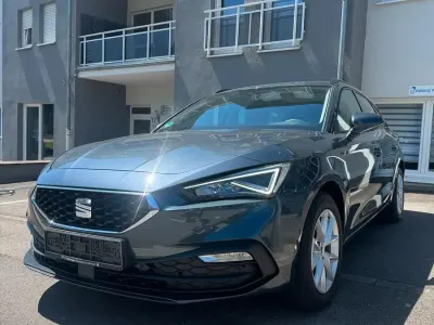 Gebraucht Seat Leon 150 PS (110 kW) 2022 Grau Kombi