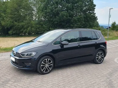 Gebraucht VW Golf Sportsvan Highline 150 PS (110 kW) 2015 Schwarz Van / Kleinbus