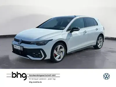 Gebraucht VW Golf VIII GTE 272 PS (200 kW) 2025 Weiß Limousine