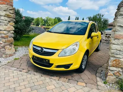 Gebraucht Opel Corsa Selection 60 PS (44 kW) 2009 Gelb Kleinwagen