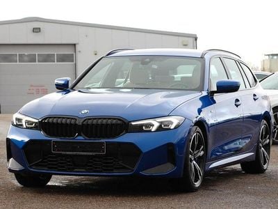 Gebraucht BMW 330 M Sport 245 PS (180 kW) 2024 Blau Kombi