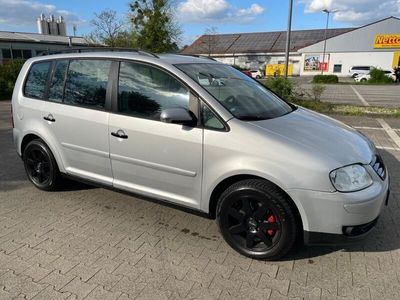 gebraucht VW Touran Silber