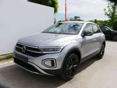 Neu VW T-Roc Style 150 PS (110 kW) 2026 Pyritsilber metallic SUV