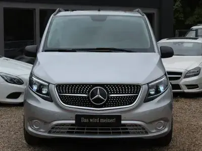 Gebraucht Mercedes Vito 163 PS (119 kW) 2019 Silber Van