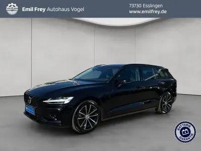 Begagnad Volvo V60 Plus 310 HK (228 kW) 2024 Svart Kombi