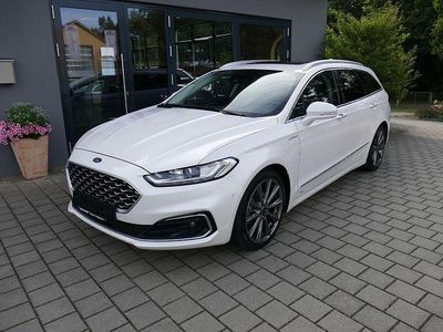 Weiß Gebraucht 2020 Ford Mondeo Vignale Limousine | 16.990 € (Fairer Preis)