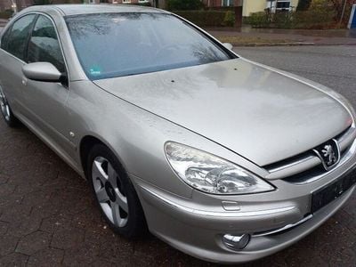 Peugeot 607