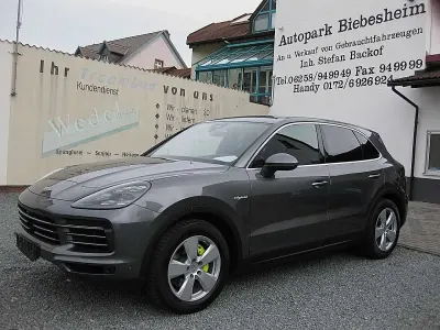 Gebraucht Porsche Cayenne 462 PS (339 kW) 2022 Quarzitgraumetallic SUV