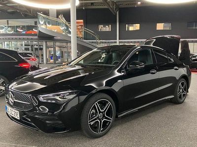 Second-hand Mercedes CLA250e AMG line Plus 163 CP (119 kW) 2025 Negru Berlinǎ