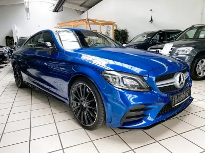 Usata Mercedes C43 AMG AMG line 390 CV (286 kW) 2022 Blu Coupé