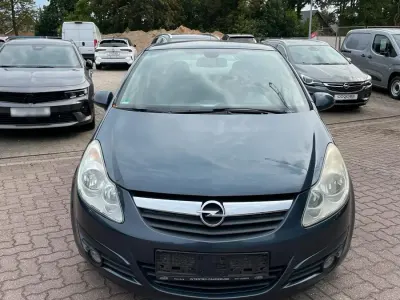 Gebraucht Opel Corsa 81 PS (59 kW) 2009 Kleinwagen