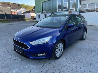 Second-hand Ford Focus Business Edition 150 CP (110 kW) 2015 Albastru Berlinǎ