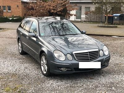 Mercedes E320