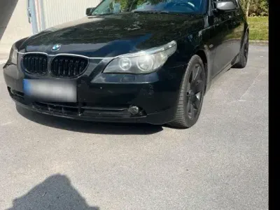 Gebraucht BMW 525 2006 Schwarz Limousine