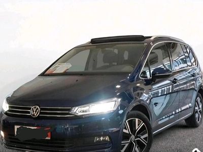 Andere farben Gebraucht 2020 VW Touran Highline Van / Kleinbus | 22.700 € (Guter Preis)