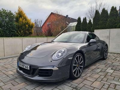 Porsche 911 Carrera 4S