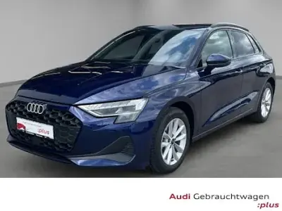 Gebraucht Audi A3 Comfort 150 PS (110 kW) 2025 Blau Limousine