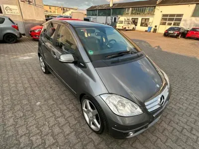 Gebraucht Mercedes A150 95 PS (69 kW) 2008 Grau Kleinwagen