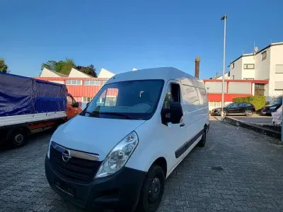 Gebraucht Opel Movano 101 PS (74 kW) 2011 Weiß Van / Kleinbus