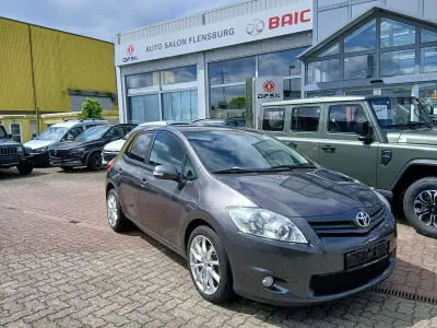 Gebraucht Toyota Auris Edition 99 PS (72 kW) 2012 Grau Kleinwagen