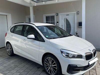 Gebraucht BMW 216 Active Tourer Efficient Dynamics 109 PS (80 kW) 2019 Weiß Van / Kleinbus