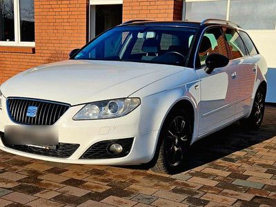 Weiß Gebraucht 2011 Seat Exeo Style Kombi | 4.400 € (Fairer Preis)