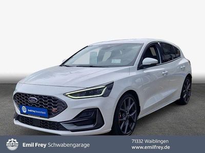 Frozen white Gebraucht 2022 Ford Focus ST Limousine | 27.880 € (Guter Preis)