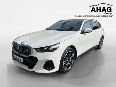 Gebraucht BMW i5 Comfort Edition 289 kW (394 PS) 2025 Schwarz Kombi