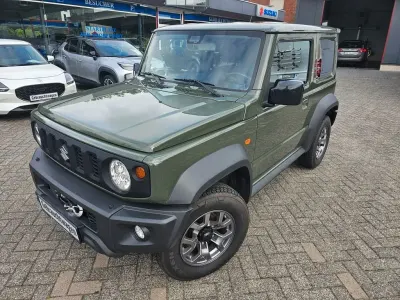 Gebraucht Suzuki Jimny Comfort+ 102 PS (75 kW) 2019 Grün SUV