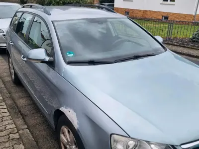 Używany VW Passat 140 KM (102 kW) 2006 Niebieski Kombi