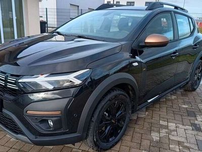 Gebraucht Dacia Sandero Extreme 101 PS (74 kW) 2024 Perlmutt schwarz met. Kleinwagen