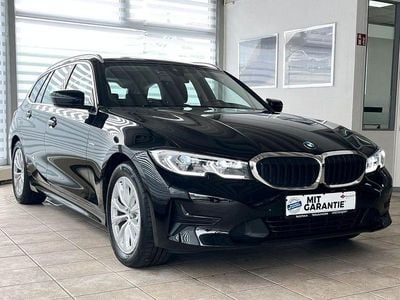 Gebraucht BMW 320 Sport Line 190 PS (139 kW) 2022 Schwarz Kombi